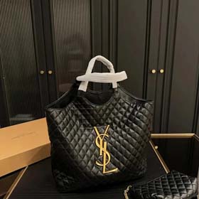 Yves Saint Laurent - 1474 roku  